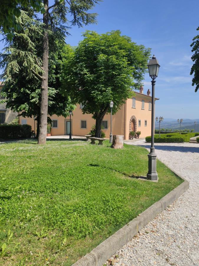 Dependance In Albachiara E Primaluce *